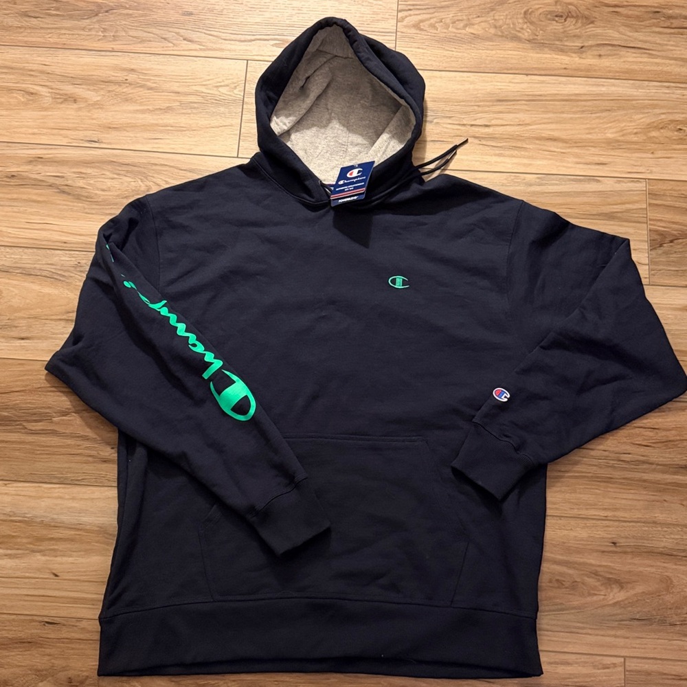 Champion Pullover Hoodie Navy Blue Embroidered Logo Fleece Sweatshirt XL NWT